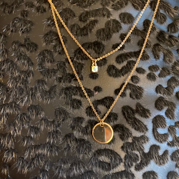 HUGE LOT FOREVER 21 JEWELRY - Picture 3 of 15